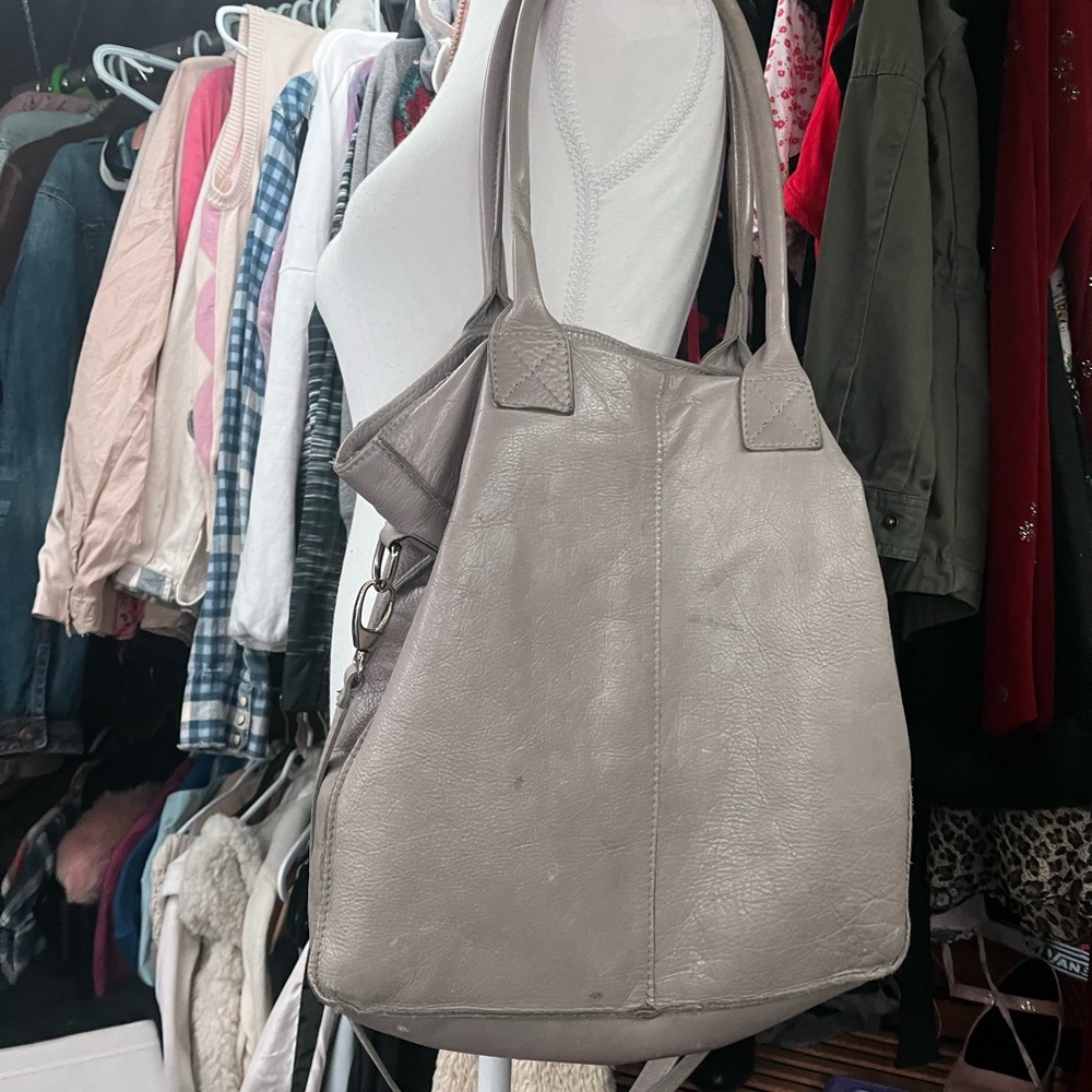 grey shoulder bag